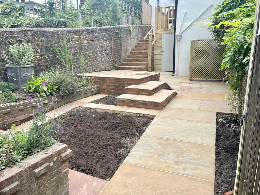 48317f83-60e7-4ba9-996a-fff17381dc8e