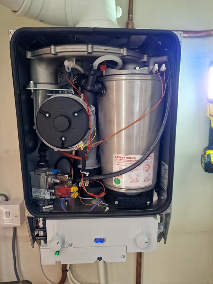 487311467_1517007156354087_6481547285880393957_n