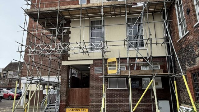 669576874_965124722711959_1766118986355101253_n