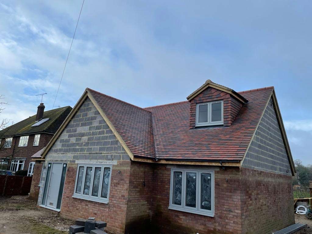 AM-Roofing